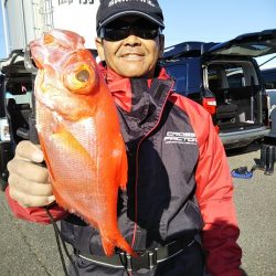 康仁丸・ジギング釣り果